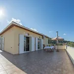 Oli Terra Apartment